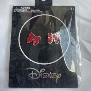 New Minnie Bow Earrings